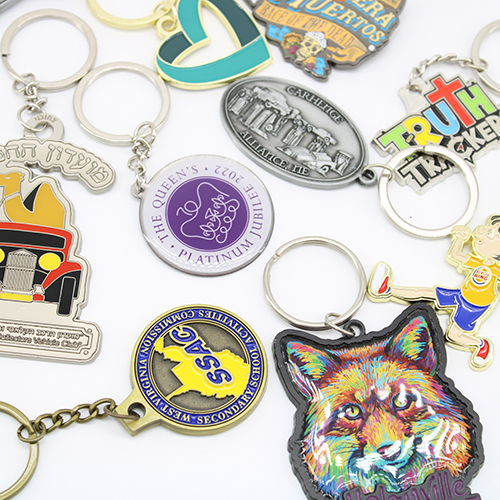 Custom metal keychains with engraved logos